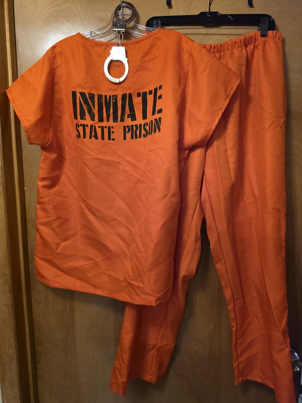 Spirit Orange INMATE STATE PRISON 3-Piece Halloween Costume with Handcuffs L/XL